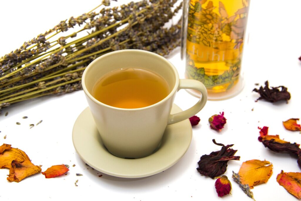 Hot and cold teas with examples of natural flavor additives